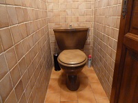 WiCi Bati Wand-WC mit einem komplett integrierten Waschbecken - Herr F (FR - 06) - 1 auf 2 (vorher)